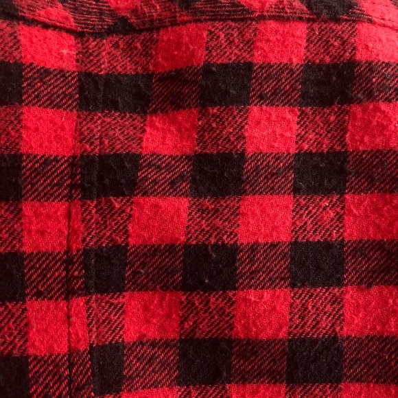 🛑SOLD🛑Red Buffalo Check Flannel Button Down - Picture 5 of 5